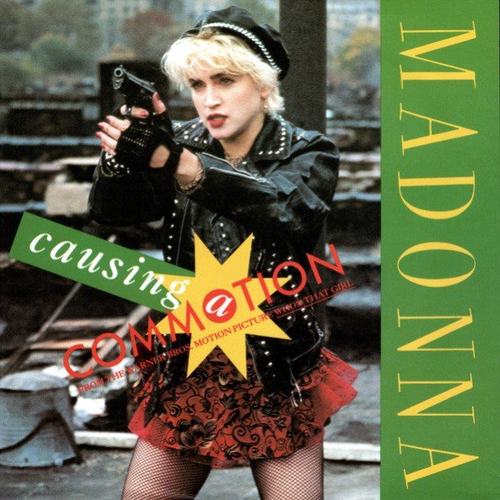 Hoes van Causing a Commotion door Madonna
