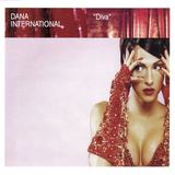 Hoes van Diva door Dana International